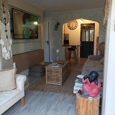 Escapade Cocooning Residence Avec Piscine/Tennis Frejus Bagian luar foto