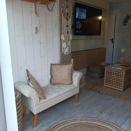 Escapade Cocooning Residence Avec Piscine/Tennis Frejus Bagian luar foto