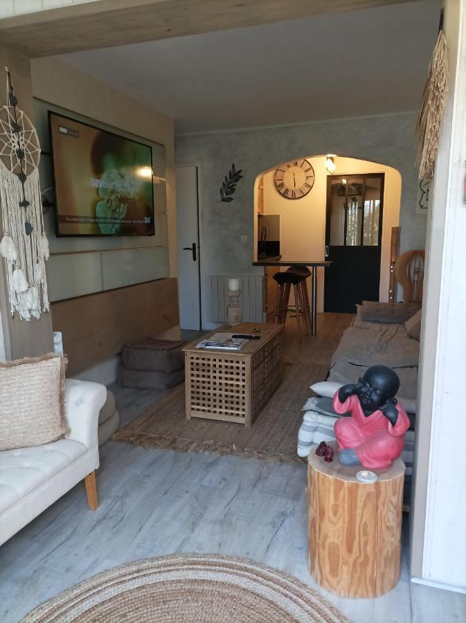 Escapade Cocooning Residence Avec Piscine/Tennis Frejus Bagian luar foto
