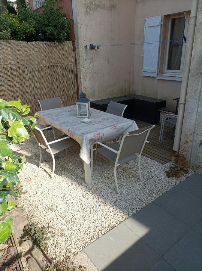 Escapade Cocooning Residence Avec Piscine/Tennis Frejus Bagian luar foto